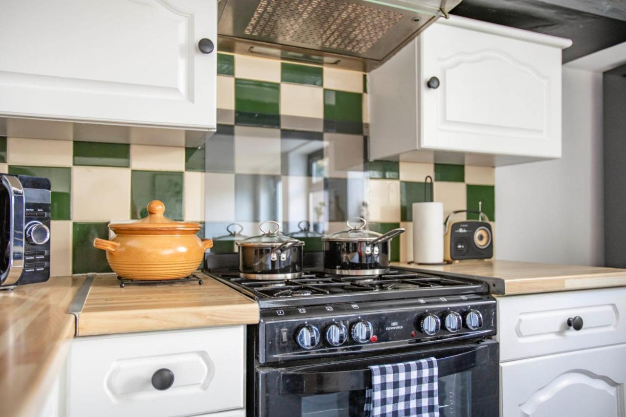 Stunning Character 2Bed Cottage In St Albans Wifi Exterior foto